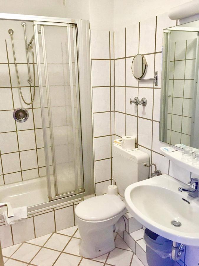 Hotel Харлезиль Экстерьер фото